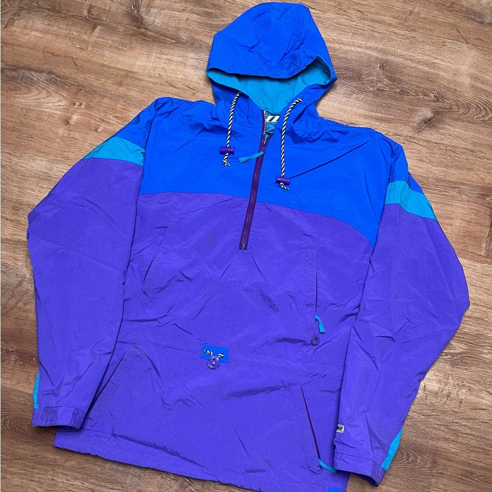 ‎Windbreaker